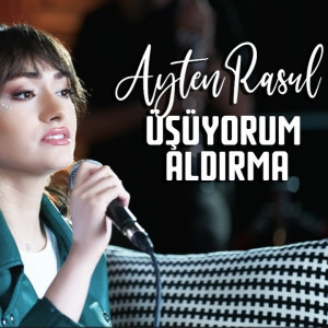 Üşüyorum Aldırma (Akustik)