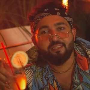 Dünyanın Merkezinde 